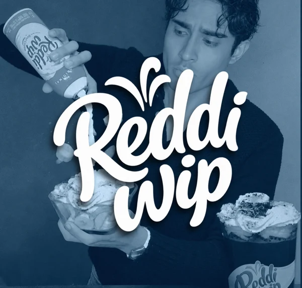 Luis Lual con Reddi Wip
